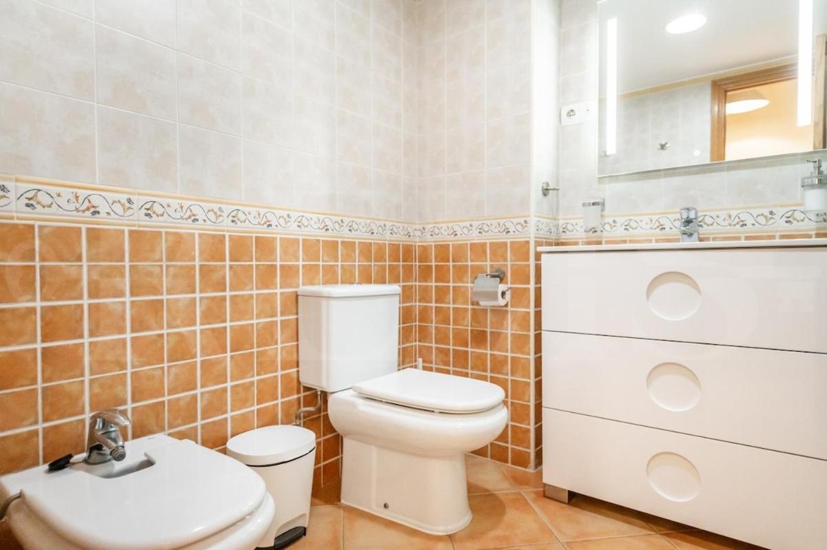 Cozy Getaway With Pool, Close To The By Rems Benalmadena